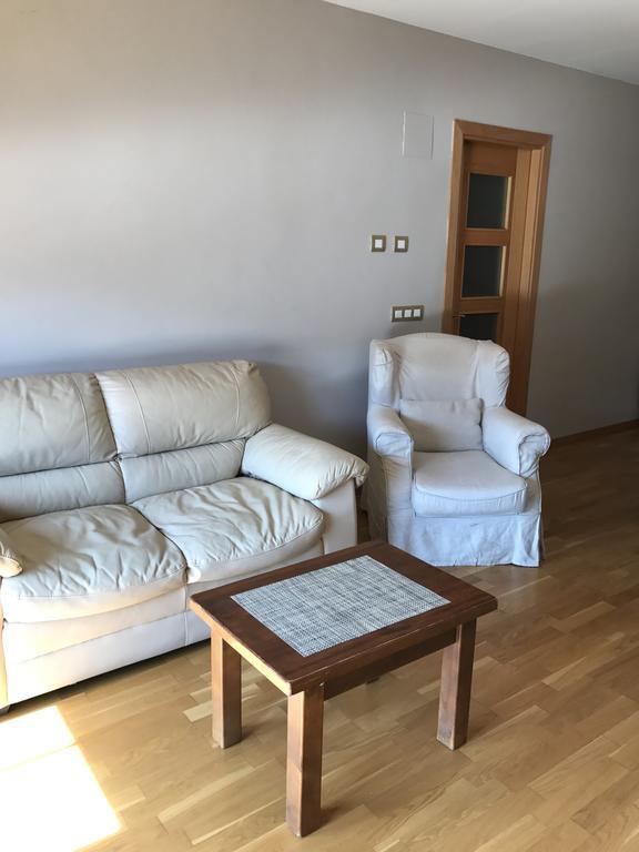 Apartamento Balcon De Jaca I מראה חיצוני תמונה