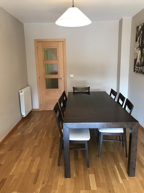 Apartamento Balcon De Jaca I מראה חיצוני תמונה